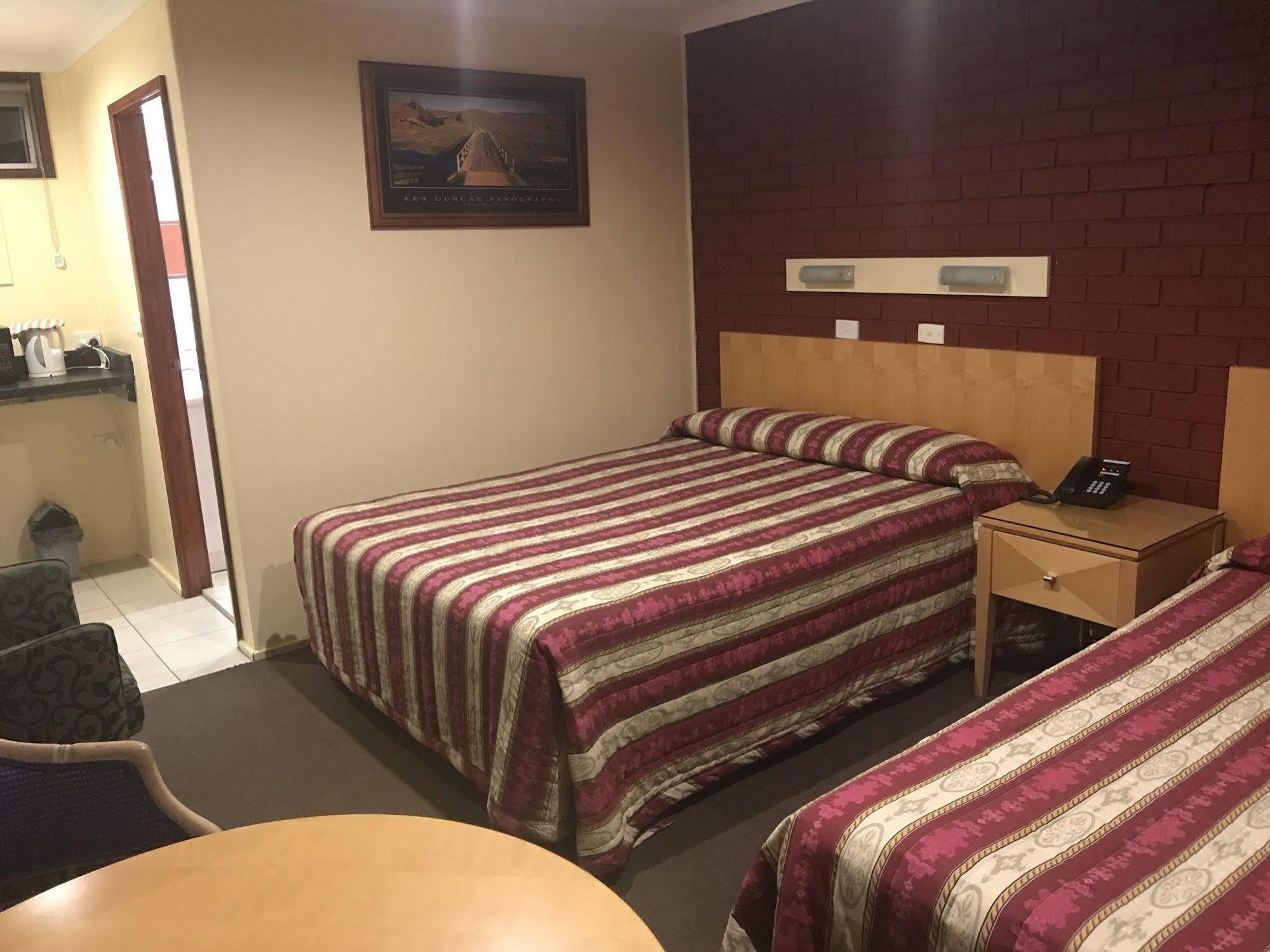 Motel Motor 3*
